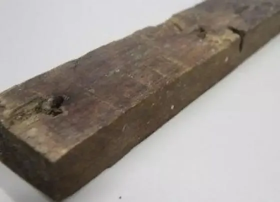 Homem é espancado com pedaço de madeira por R$ 80 